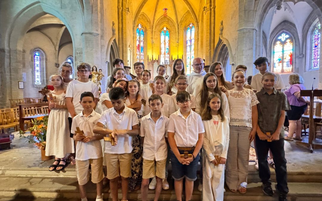Dimanche 29 juin Fête d la foi et première communion pour ls collégiens de Champagnat